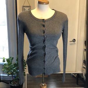 Small Grey Gap Cardigian